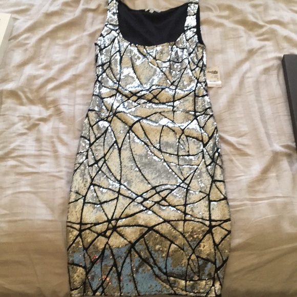 Sequin dress - Picture 1 of 5